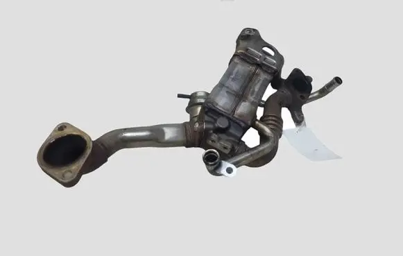 Opel Astra J EGR valve cooler 55567726 072894