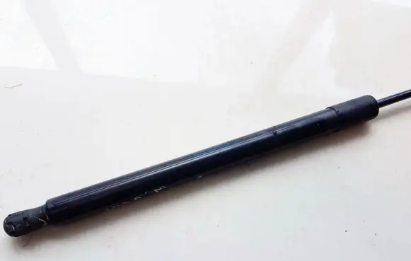 Volkswagen Golf VII Tailgate/trunk strut/damper 5G6827550C