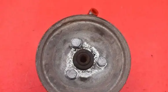 Fiat Linea Power steering pump