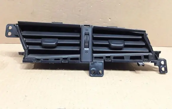 Toyota Yaris Dash center air vent grill 2052117479 20521174I5