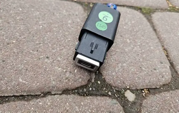 Opel Astra L USB socket connector 9848394880 98483947VV