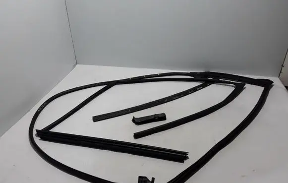 Lexus NX Front door rubber seal 