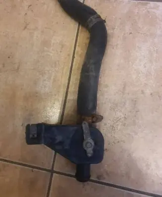 Volkswagen Transporter - Caravelle T4 Engine coolant pipe/hose 701819809D