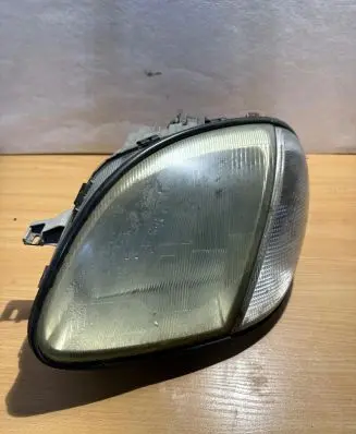 Mercedes-Benz SLK R170 Headlight/headlamp A1708200561 3C0068021