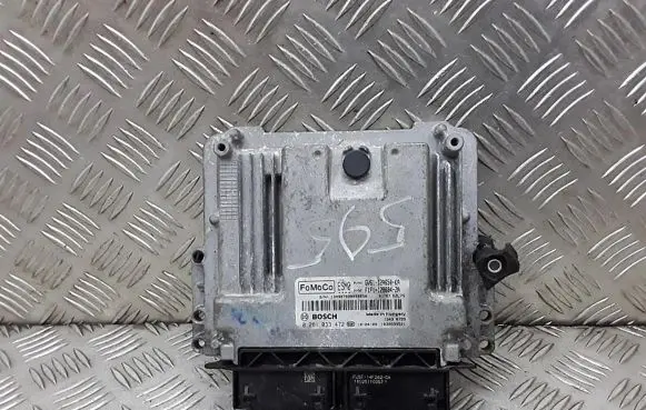 Ford Kuga II Engine control unit/module 0281033472