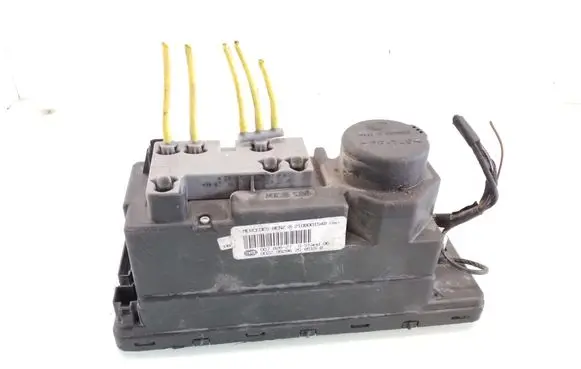 Mercedes-Benz E W211 Central locking vacuum pump 2108001548