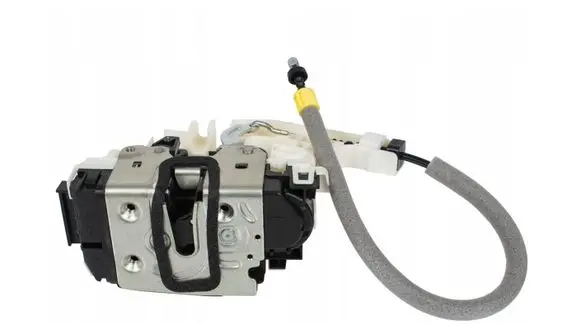 Mercedes-Benz C W204 Front door lock A2047201535