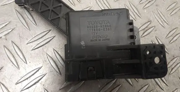 Toyota Verso-S Climate control unit 8865052880
