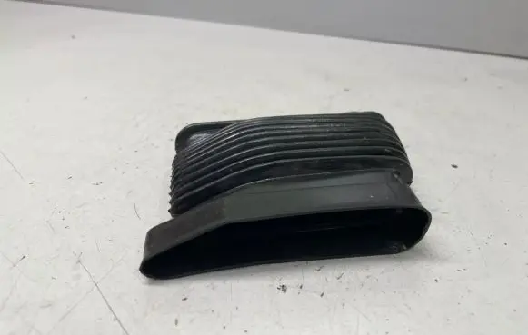 Cabin air duct channel