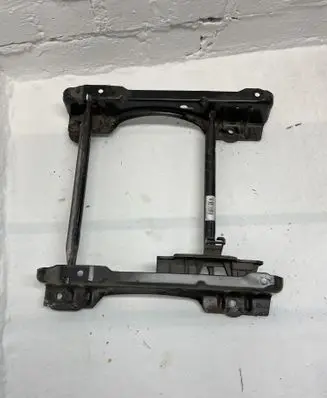 Citroen Berlingo Front passenger seat console base 4413253004 441325300