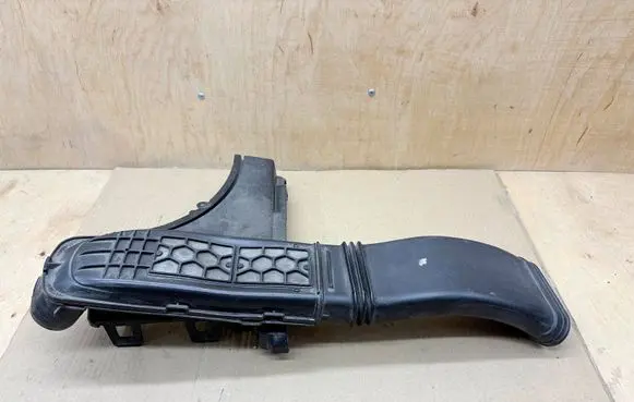 Renault Megane IV Air intake duct part 165556458R 165551527R 1133918S01