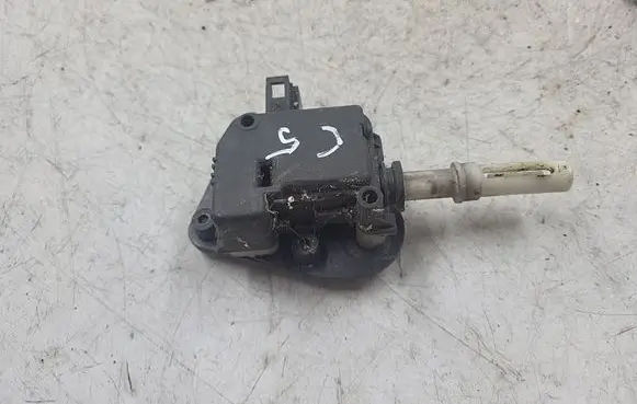 Audi A6 S6 C4 4A Tailgate boot lock/latch motor 8E9827833