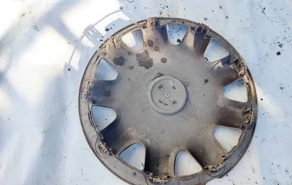 Opel Zafira A R15 wheel hub/cap/trim 09156269