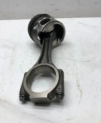 Audi A5 8T 8F Piston with connecting rod 