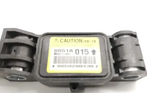 Mitsubishi Grandis Airbag deployment crash/impact sensor 8651A015