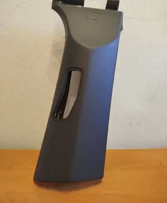 Volvo C30 (B) pillar trim (top) 30721243
