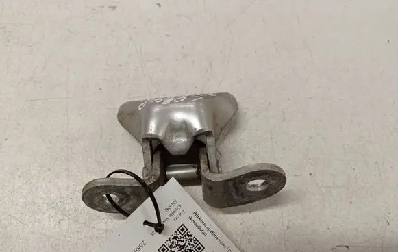 Toyota Corolla Verso AR10 Front door lower hinge 