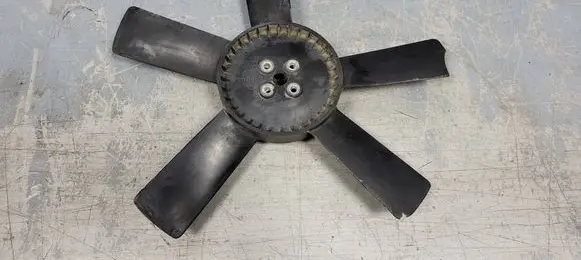 Mercedes-Benz 200 300 W123 Fan impeller 1152050406