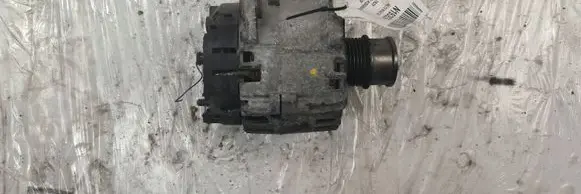 Volkswagen Golf VII Generator/alternator 04C903023K