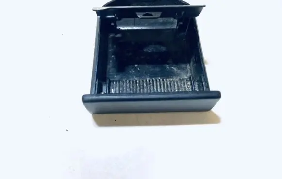 Rover 214 - 216 - 220 Car ashtray fkb10007
