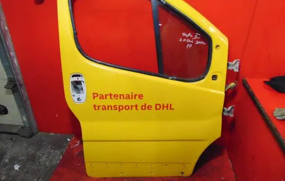 Renault Trafic II (X83) Front door
