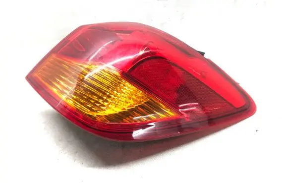 Mitsubishi Outlander Rear/tail lights