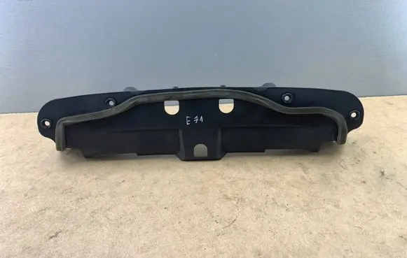 Other engine bay part