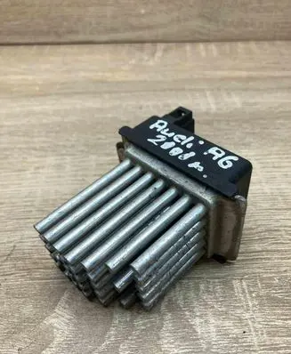 Audi A6 S6 C5 4B Heater blower motor/fan resistor 4B0820521 5DS006467