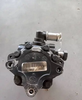 Audi A6 S6 C6 4F Power steering pump 4F0145186 21G40262