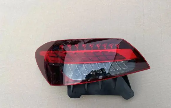 Mercedes-Benz E W213 Rear/tail lights A2139065109