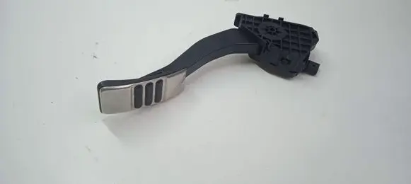Ford Mustang VI Accelerator throttle pedal GR3C9F836AB