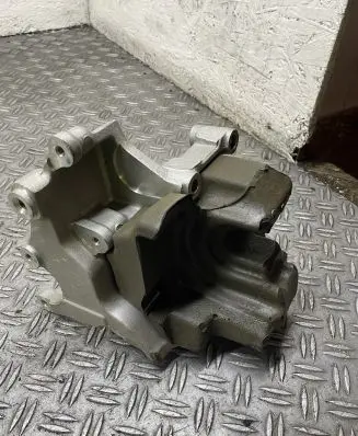 Generator/alternator bracket
