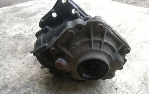 Toyota RAV 4 (XA30) Gearbox transfer box case W82 2Y229 80020