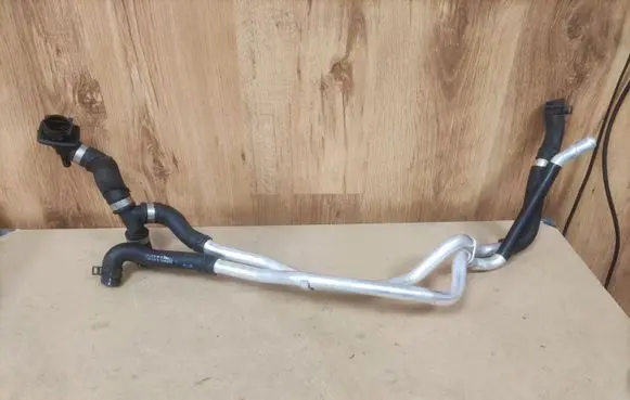 Mercedes-Benz GLC X253 C253 Engine coolant pipe/hose A2055061960