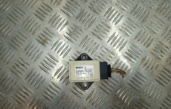 Suzuki SX4 ESP acceleration yaw rate sensor 0265005636 3394579J00 3005703