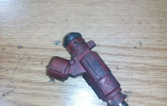 Nissan Almera N16 Fuel injector 0280155940