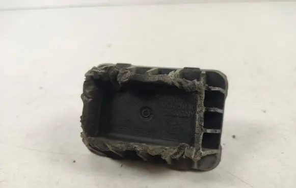 BMW 5 F10 F11 Jacking socket point 7237195 51717237195 18433810