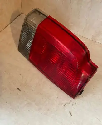 Volvo V70 Rear/tail lights 9154497 9154501