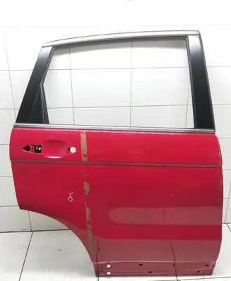 Honda CR-V Rear door