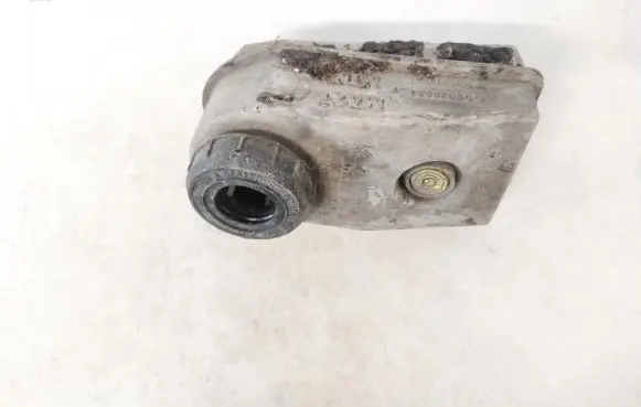 Brake fluid reservoir