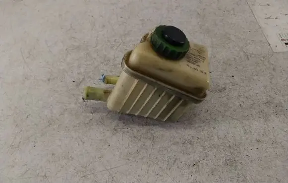 Audi Q7 4L Power steering fluid tank/reservoir G002000 7L6422371C