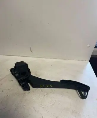 Volvo S60 Accelerator throttle pedal 30715173 C95YE01 6PV00954801