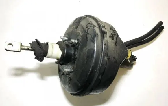 Alfa Romeo 156 Brake booster