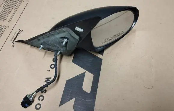Chrysler Neon II Front door electric wing mirror