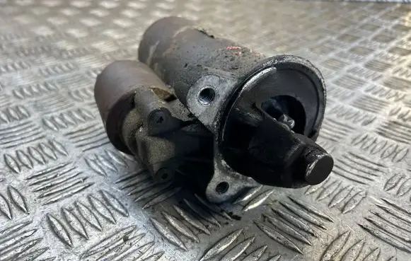 Ford Galaxy Starter motor E000488100001