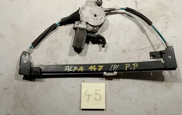 Alfa Romeo 147 Front door electric window regulator 46751870