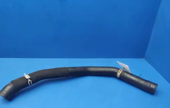 Mercedes-Benz B W245 Engine coolant pipe/hose