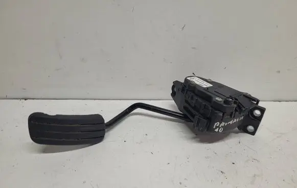 Nissan Primastar Accelerator throttle pedal 6PV00811914 7700313060