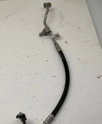Air conditioning (A/C) pipe/hose