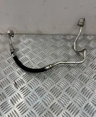 BMW 2 F46 Air conditioning (A/C) pipe/hose 9209726